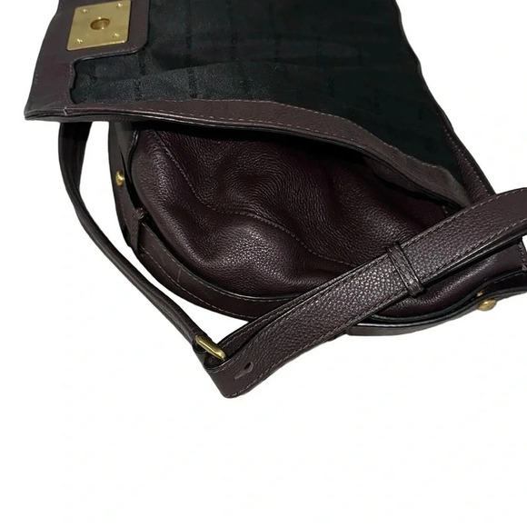 Marc by Marc Jacobs Purple Pebbled Leather Shoulder Bag - Picture 13 of 14